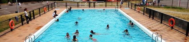 actividades na piscina